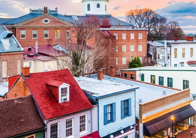 Top 10 Prettiest Towns in The United States